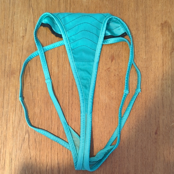 Teal and Black Lingerie Set - Picture 5 of 6